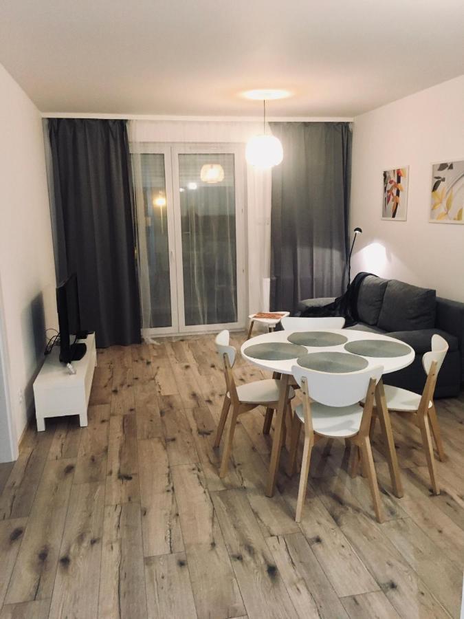 Ferienwohnung Apartament Cieplice Jadwigi 10 Jelenia Góra Exterior foto